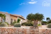 Exclusive natural stone finca, modern and high quality, 260 m² living space, underfloor heating, pool, outdoor kitchen - Freisitz