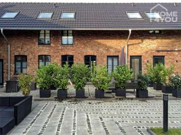 LOFT im luxuriös sanierten Gutshof, 134 qm, 2 SZ, Bad, WC, EBK, Garten&Terrassen, Garage &Stellplatz, 50374 Erftstadt-Dirmerzheim, Loft/Studio/Atelier