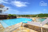 LUXUS-Pool-Villa in Traumlage am Meer mit Privatzugang, 370 qm, 6 SZ, 5 BZ, Zentralhzg., Glas-Pool - Pool