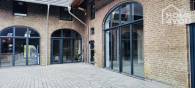 Modern "loft manor house" first occupancy renovated manor house, 4 rooms, 2 bedrooms, terrace, garden, 140 sqm, south facing - Ansicht Innenhof