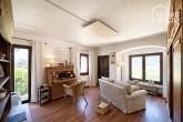 Casa histórica de piedra, 125m², 3 dormitorios, 2 baños, suite de invitados, jardín, calefacción central, doble acristalamiento, chimenea - Schlafzimmer