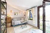 Casa histórica de piedra, 125m², 3 dormitorios, 2 baños, suite de invitados, jardín, calefacción central, doble acristalamiento, chimenea - Schlafzimmer Gästeapartment