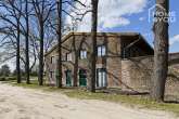 LOFT im luxuriös sanierten Gutshof, 142 qm, 2 SZ, 2 Bäder, WC, EBK, Garten&Terrassen, 2 TG-Plätze - Ansicht