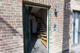 LOFT im luxuriös sanierten Gutshof, 142 qm, 2 SZ, 2 Bäder, WC, EBK, Garten&Terrassen, 2 TG-Plätze - Eingang