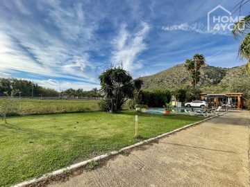 Idyllic country house in Alcudia, quiet location, pool, 3 bedrooms, 3 bathrooms, air conditioning, fireplace, garden, fruit trees, 07400 Alcudia (Spain), Country house