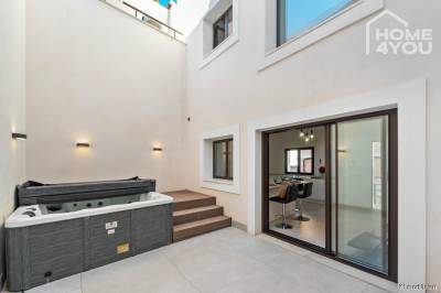 Adosado de obra nueva de alta calidad en Felanitx, centrico, 98 m², 3 dormitorios, 2 baños, terraza, jacuzzi, aire acondicionado, 07200 Felanitx (España), Casa de pueblo