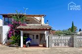 Comfortable home in Portocolom, 3 bedrooms, 2 bathrooms, 120 sqm living area, garage, close to the beach, sun terrace - Eingang zum Haus