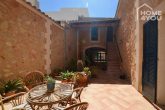Top renovated townhouse, 450 sqm, terraces, garden, courtyard, heating, air conditioning, guest apartment - Innenhof