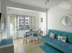 Appartement modernisé en situation dominante, 68m², 2 ch., 1 sdb, balcon, air conditionné, plage à 100m, orientation sud - Wohnbereich