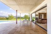 Mediterranean finca with ETV license, 24000m², panoramic pool, 3 bedrooms, 4 bathrooms, separate guest house, investment - Überdachte Terrasse