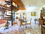 Casa histórica de piedra con azotea en Bunyola, 125m², 3 dormitorios, 2 baños, suite de invitados, jardín, chimenea - Wohn- Essbereich