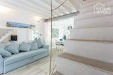 Einzigartig cooles Trend-Apartment im Herzen von Portixol, 2 SZ, Terrasse & Kamin mit Vermietlizenz - Wohnzimmer Details