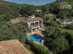 Villa de vacaciones en Mallorca con licencia de alquiler, 329 m², 6 dormitorios, 4 baños, jardín, piscina, aire acondicionado, terraza - Ferienvilla