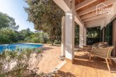 Villa de vacaciones en Mallorca con licencia de alquiler, 329 m², 6 dormitorios, 4 baños, jardín, piscina, aire acondicionado, terraza - Terrasse