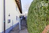 Modern detached house with separate apartment, built 2007, 215 sqm, 7 rooms, garden & terraces - Außen