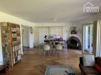 Lujoso chalet adosado en Colonia-Junkersdorf, 286 m², 7 habitaciones, terreno 941 m², invernadero, chimenea, jardín - Wohnzimmer