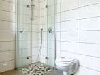 Quiet detached house in top residential area, KfW 70, 145 sqm, 4 bedrooms, 2 bathrooms, cellar, conservatory, heat pump, garden - Bad