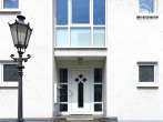 Charmante 2-Zi.-Wohnung, 68qm, EBK, TG-Platz, Hochparterre, Terrasse in ruhiger Citylage Nähe Bonn - Eingang