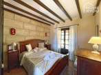Finca exclusiva con licencia de alquiler, 454m², piscina + casa, 4 dormitorios, 4 baños, 7.200m², pozo, terraza, sótano - Schlafzimmer