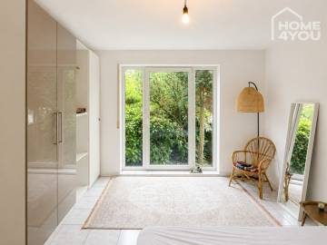 Traumhaft helle Gartenwohnung, zentral Mehlem, 82 qm, 2 SZ, EBK, Terrasse, Garten, TG-Platz, Keller, 53179 Bonn, Etagenwohnung