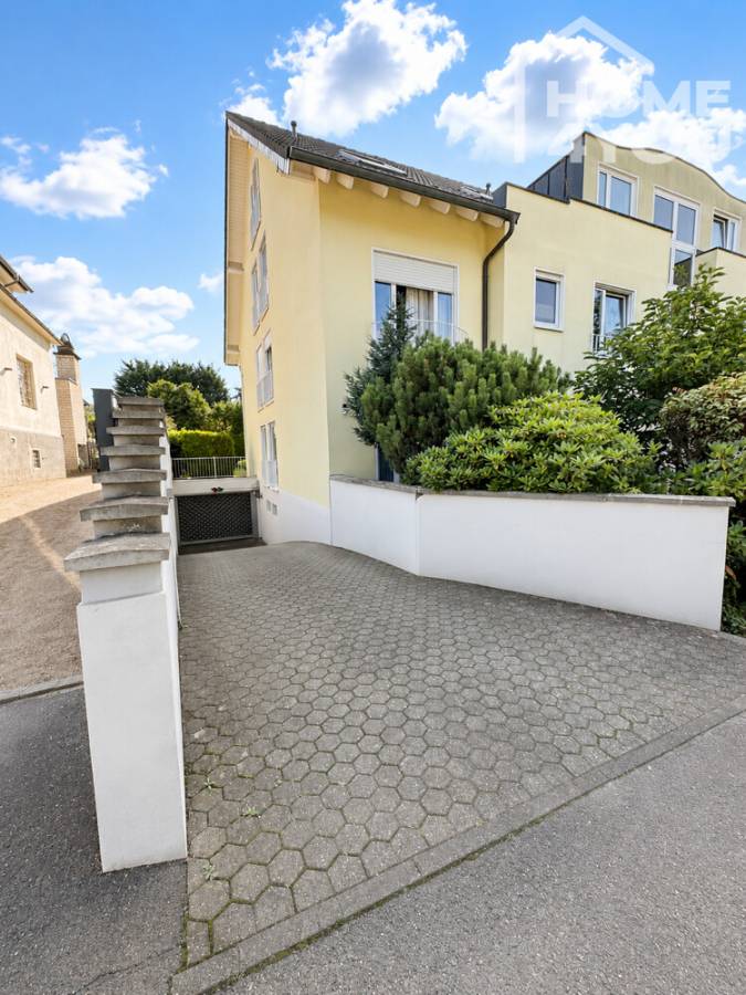 Tiefgaragenplatz