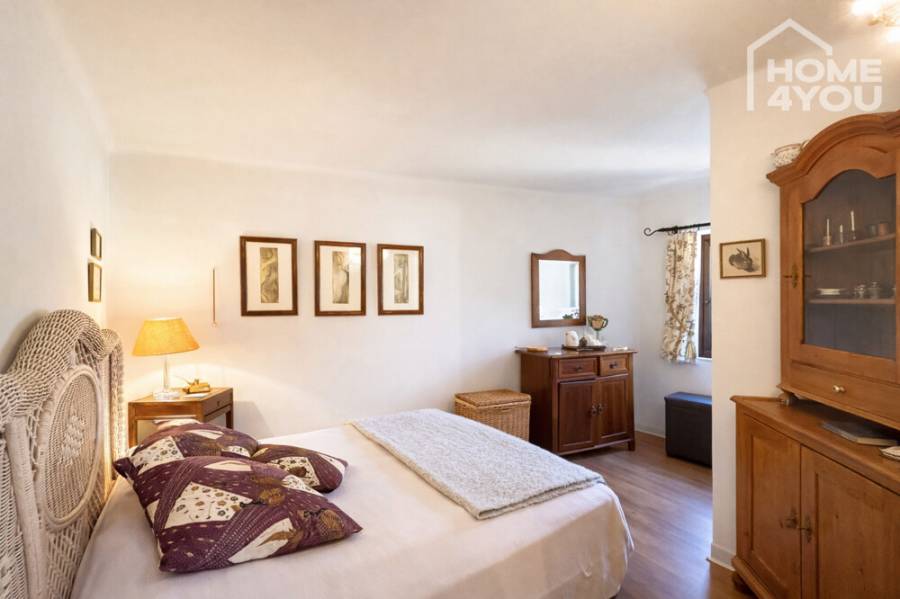 Schlafzimmer 2