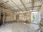 PRISSENSATION: Casa de pueblo histórico para la renovación, 236sqm parcela, cisterna, 6 habitaciones, garaje - Garage