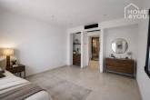 Exklusive Neubauvilla in Cala Llombards mit 3 SZ, 3 Bädern, Pool, Meerblick, Klima & Fußbodenheizung - Schlafzimmer