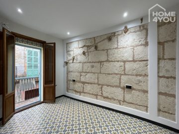 Picturesque top renovated 165sqm townhouse, central, natural stone, 4bedrooms, 4bathrooms, terrace, garden, balcony, 07420 Sa Pobla (Spain), Townhouse
