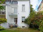 Repräsentative Denkmal-Villa im Villenviertel – 8-10 Zi., Wohnen & Arbeiten auf 270 qm, Garten - Rüchansicht