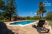 Mediterrane Finca mit Pool & Weitblick in Lloseta, 223m², 3 SZ, 3 Bäder, Klima, Dachterrasse, Garage - Pool