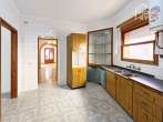Well-kept townhouse with customizable upper floor, 229 sqm, 5 bedrooms, garden, roof terrace, cistern, ready to move into - Küche