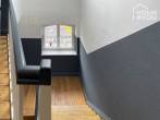 Inversión estrella: Edificio reformado de una estación de ferrocarril con alto rendimiento, cervecería, quiosco y 4 pisos independientes. - Treppenhaus