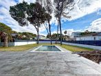 Villa moderne - 255m², 5 ch., 4 sdb, chauffage au sol, jardin, piscine, près de la plage, alarme, climatisation - Terrasse