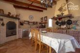 Mediterranean finca with pool & panoramic views in Lloseta, 223m², 3 bedrooms, 3 bathrooms, air conditioning, roof terrace, garage - Küche