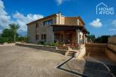 Mallorcan villa with saltwater pool & views of the Tramuntana, 4 bedrooms, 3 bathrooms, solar, heating - Villa Garage