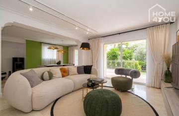 Modernes Stadthaus in Santa Ponsa, 198m², 3 SZ, 3 Bäder, Pool, Terrassen, Garten, Stellplatz, Klima, 07180 El Toro (Spanien), Einfamilienhaus zum Kauf