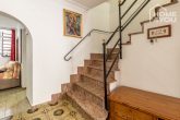 Charming townhouse in Pollenca: 189m², 4 bedrooms, 2 bathrooms, roof terrace and patio, lots of potential - Treppe