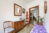 Charming townhouse in Pollenca: 189m², 4 bedrooms, 2 bathrooms, roof terrace and patio, lots of potential - Flur