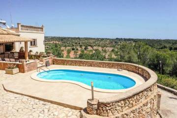 176 m² finca with vacation license, sea views, pool & Mediterranean flair – quiet location near Cala Murada, 07688 Cala Murada (Spain), Villa