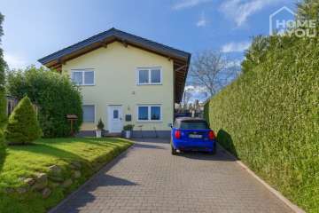 Moderno chalet con piso independiente, construído 2007, 215 m², 7 habitaciones, jardín y terrazas, 53639 Königswinter, Casa unifamiliar