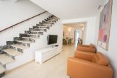 Modernized townhouse in the center, two units, roof terrace, patio, bright bathrooms. - helles Wohnzimmer