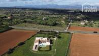 Modern finca with 16.600m² plot, 382m², 7 bedrooms, 4 bathrooms, pool, garage, air conditioning, underfloor heating - Drohnenaufnahme