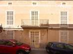 Imposantes Stadthaus zur freien Gestaltung, 544m², 3 Etagen, 13 Zimmer, Garten Terrassen, Zisterne - Fassade