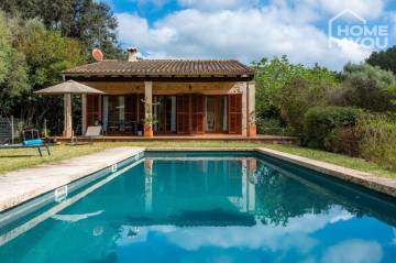 Mediterrane Finca mit ETV-Lizenz für 4 Pers., Pool, 15.384 m² Grundstück in ruhiger Naturlage, Klima, 07310 Campanet (Spanien), Landhaus