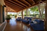 Mediterrane Finca mit Pool & Weitblick in Lloseta, 223m², 3 SZ, 3 Bäder, Klima, Dachterrasse, Garage - Terrasse