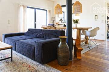 LOFT im luxuriös sanierten Gutshof, 140 qm, 2 SZ, 2 Bäder, WC, EBK, Garten&Terrassen, 2 TG-Plätze, 50997 Köln, Loft/Studio/Atelier