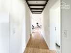 Modern detached house with separate apartment, built 2007, 215 sqm, 7 rooms, garden & terraces - Flur