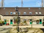 LOFT im luxuriös sanierten Gutshof, 165 qm, 4 SZ, Bad, WC, Einbauküche, Garten&Terrassen, Tiefgarage - Bild