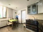Appartement moderne dans un endroit calme, piscines, terrasses, RDC 204m², 3 chambres, 2 salles de bain, climatisation, chauffage central - Küche